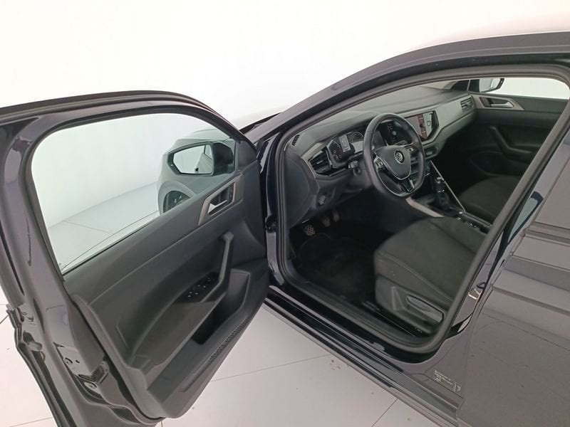 18 - Volkswagen Polo  1.0 TGI 5p. Comfortline BlueMotion Technology