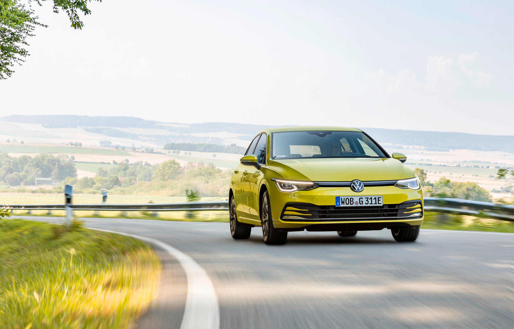 Le auto ibride Volkswagen: tecnologia, modelli, performance