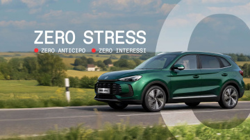 Nuova MG ZS Benzina in offerta
